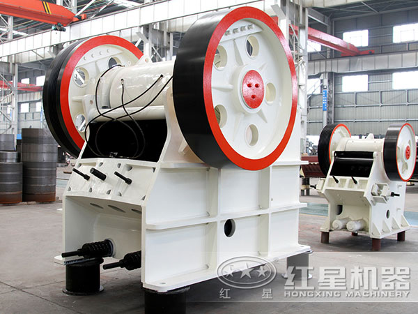 簡/復擺式破碎機