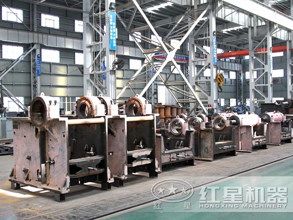 簡擺式破碎機-復擺式破碎機廠家試機