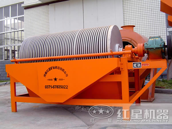 鐵礦干式磁選機(jī)廠家