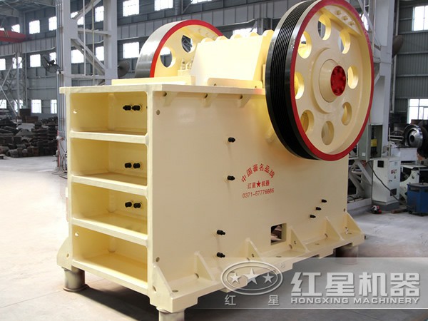 顎式粉碎機(jī)