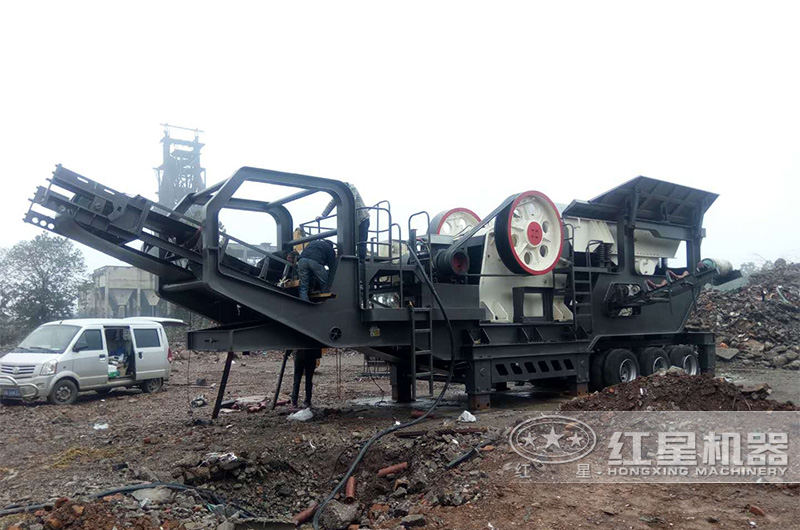 建筑垃圾再生處理廠現(xiàn)場(chǎng)