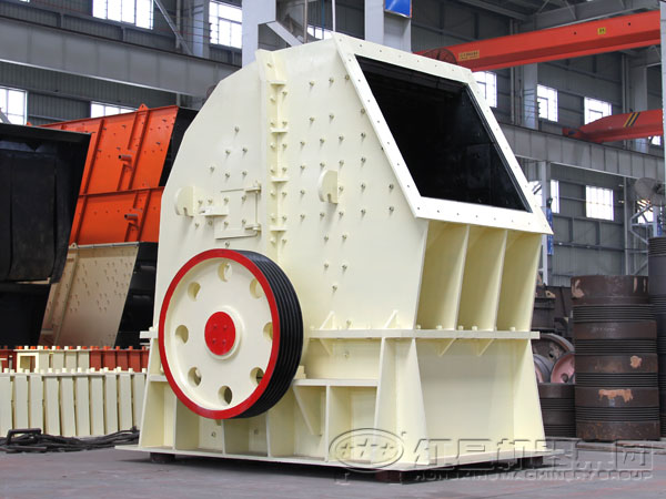 重錘式鵝卵石破碎設(shè)備 重錘式鵝卵石破碎設(shè)備