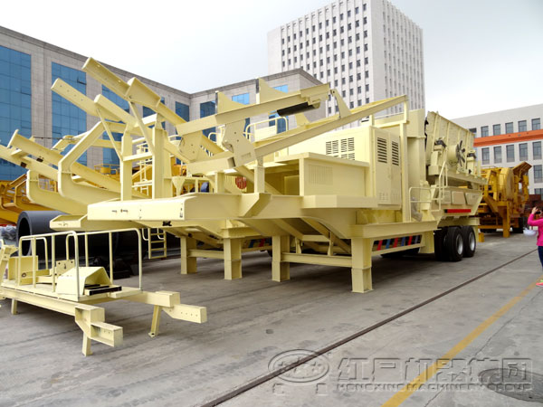 移動(dòng)破碎站廠家
