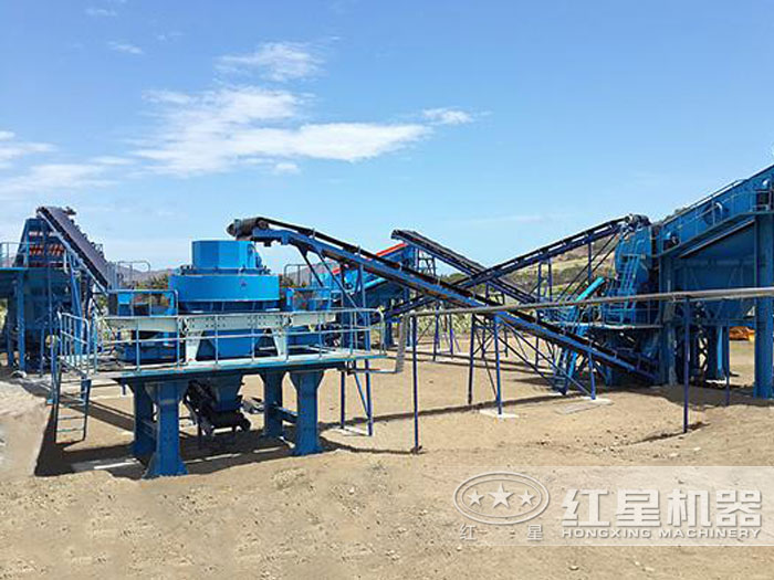 制砂機(jī)工作現(xiàn)場 制砂機(jī)工作現(xiàn)場