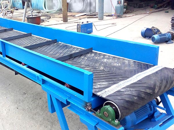 自動(dòng)裝車機(jī)